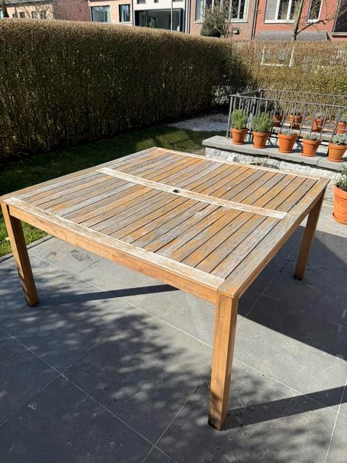 Tuintafel vierkant 140cm van Maison du Monde - 8 personen, Tuin en Terras, Tuintafels, Gebruikt, Vierkant, Ophalen