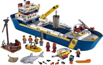 Navire de recherche océanographique LEGO City 60266