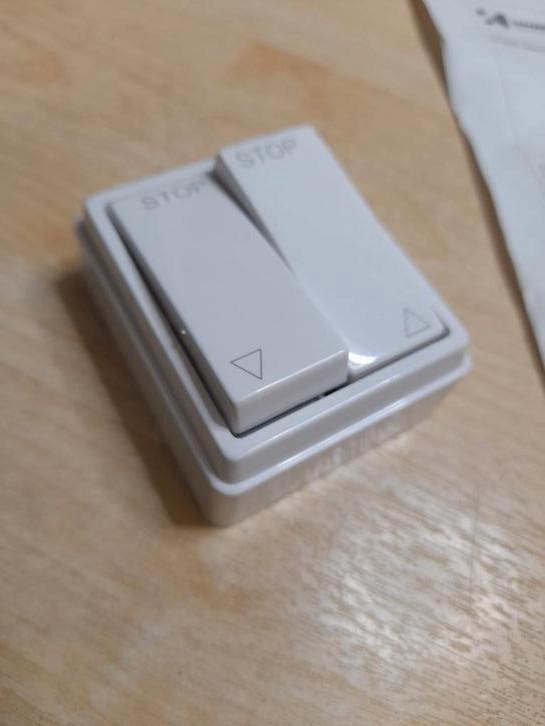 Rolluikschakelaar wit, Doe-het-zelf en Bouw, Elektriciteit en Kabels, Zo goed als nieuw, Ophalen of Verzenden