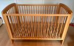 Babybed met matras in heel goede staat, Kinderen en Baby's, Ophalen, Zo goed als nieuw, Minder dan 140 cm, Matras