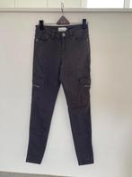 Nieuw broek Twintip maat 34, Kleding | Dames, Nieuw, Ophalen of Verzenden, Maat 34 (XS) of kleiner, Grijs