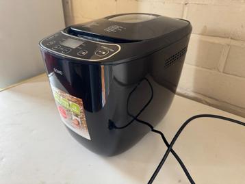 DOMO broodbakmachine B3973 beschikbaar voor biedingen