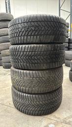 2454019  245/40R19 winter merk Dunlop en Good year, Kleding | Dames, Ophalen
