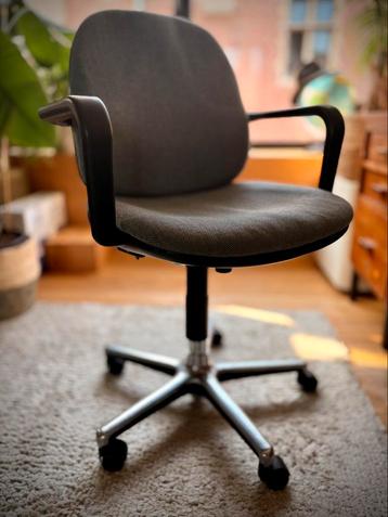 Comfy Vintage DRABERT Burostoel  beschikbaar voor biedingen