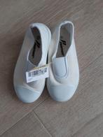 Turnpantoffeltjes maat 25, Kinderen en Baby's, Babykleding | Schoentjes en Sokjes, Meisje, Overige typen, Nieuw, Ophalen of Verzenden