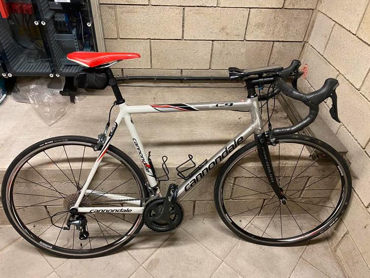 Cannondale CAAD9 entièrement remis à neuf, Fietsen en Brommers, Fietsen | Racefietsen, Zo goed als nieuw, Ophalen