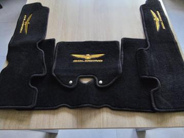 Gold Wing Matten voor top en zijkoffers beschikbaar voor biedingen