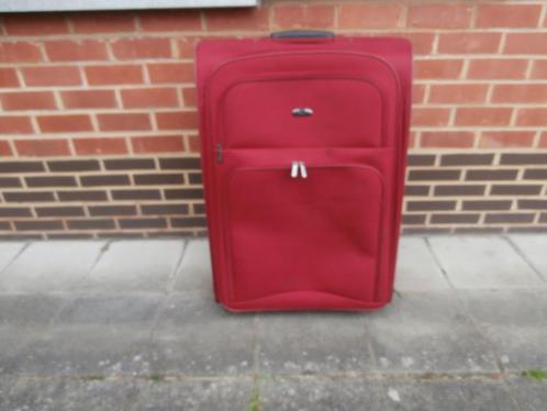 Valise, Handtassen en Accessoires, Koffers, Gebruikt, Uitschuifbare handgreep, Wieltjes, Ophalen