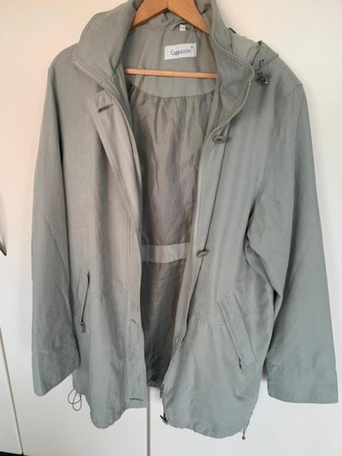 Lichtgroene damesjas Cappuccini maat 38- afneembare kap, Kleding | Dames, Jassen | Zomer, Zo goed als nieuw, Maat 38/40 (M), Ophalen of Verzenden