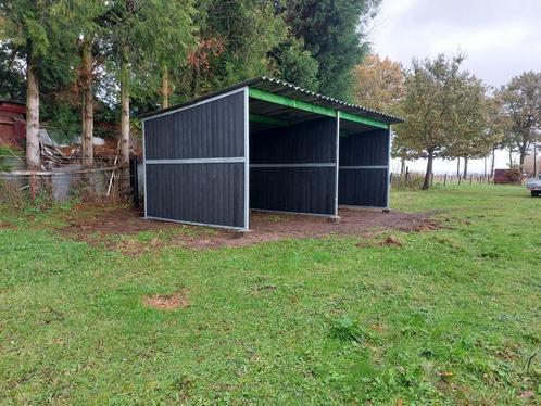 Nieuwe schuilstallen  buitenstallen   paardenstal  buitenbox, Animaux & Accessoires, Box & Pâturages