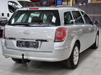 Opel Astra SW 1.9 Auto DTL CDTi Sport Attache Cd Cruise Radi, Auto's, Automaat, Gebruikt, Zwart, 4 cilinders