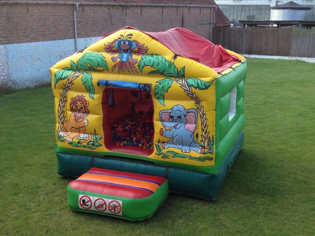 springkasteel huisje met ballenbad te koop, Ophalen, Zo goed als nieuw