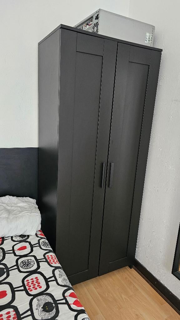 Armoire à 2 portes, Enlèvement, Comme neuf, Avec porte(s)