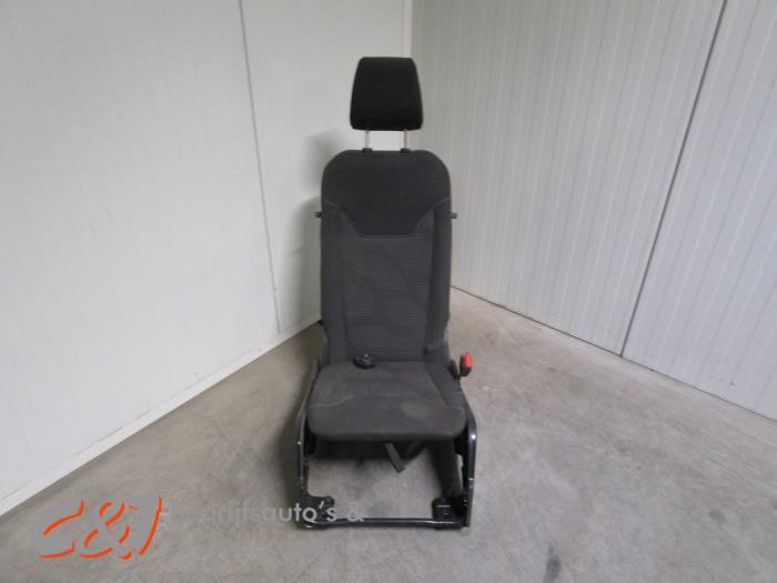 Siège droit d'un Ford Transit Courier, Autos : Pièces & Accessoires, Habitacle & Garnissage, Ford, Utilisé, 3 mois de garantie