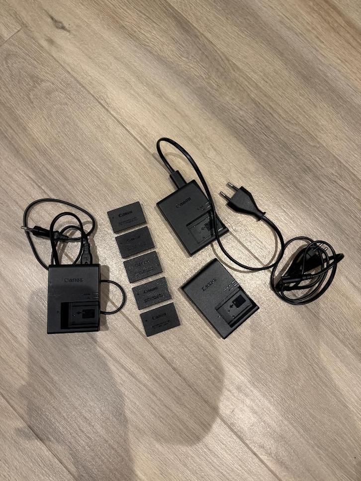 Batterijen Canon LP-E17 en opladers LC-E17E, TV, Hi-fi & Vidéo, Photo | Accumulateurs & Batteries, Neuf, Enlèvement ou Envoi