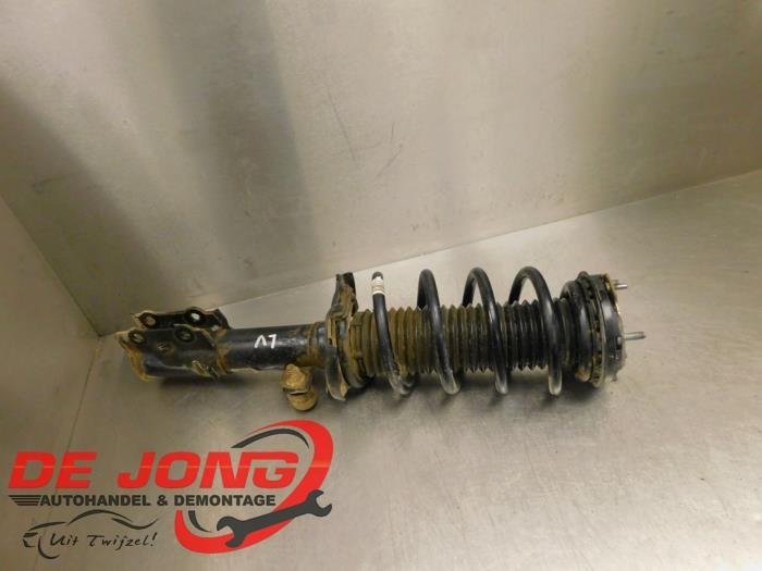 Barre amortisseur avant gauche d'un Ford Fiesta, Autos : Pièces & Accessoires, Suspension & Châssis, Ford, Utilisé, 3 mois de garantie