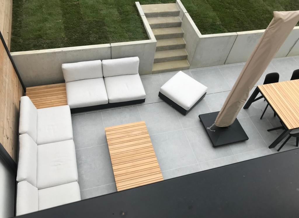 Loungeset met 3 tafeltjes in teakhout en poef, Ophalen, Zo goed als nieuw, Teakhout, Loungeset