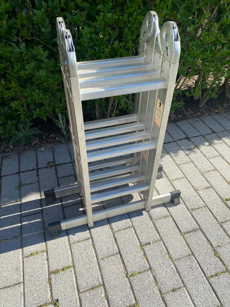 Multifunctionele Vouwladder -Totale Lengte 3,3 M, Ophalen, Zo goed als nieuw, Ladder