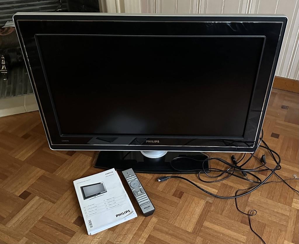 TV Philips Cineos en état de marche et télécommande, Enlèvement, Utilisé, LCD, Philips
