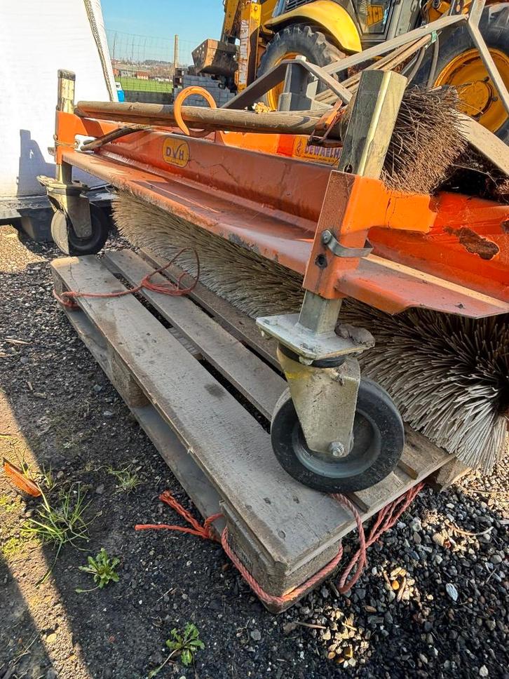 Bema borstel voor tractor, Zakelijke goederen, Landbouw | Tractoren, Ophalen