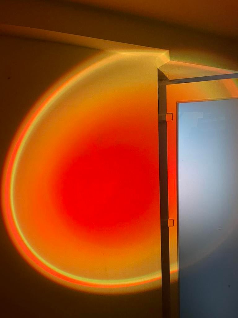 Sunset - Lampe de projection - Avec port USB - Multicolore, Maison & Meubles, Lampes | Abat-jour, Enlèvement, Neuf