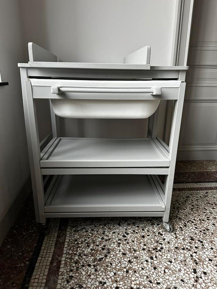 Quax verzorgingstafel met bad – goede staat, Maison & Meubles, Cuisine | Éléments de cuisine, Comme neuf, Blanc, Enlèvement
