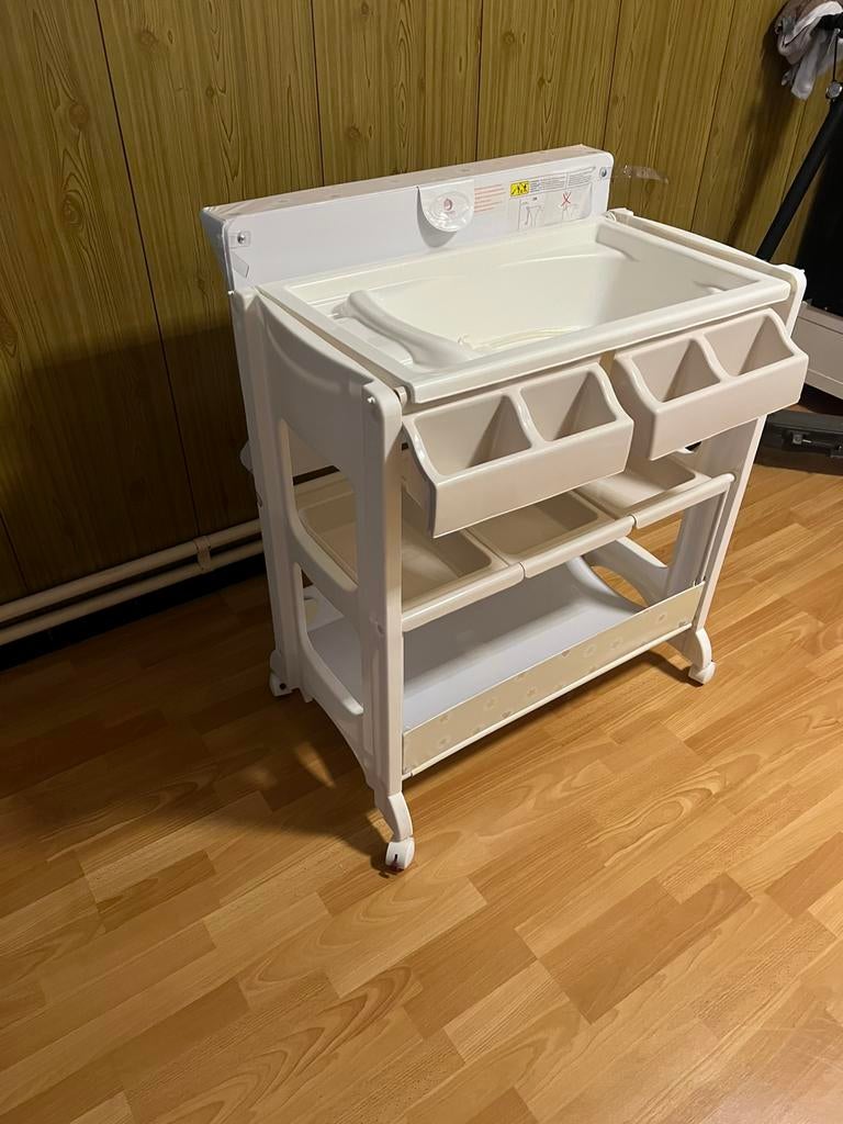 Verzorgingstafel met Bad, Enlèvement, Comme neuf