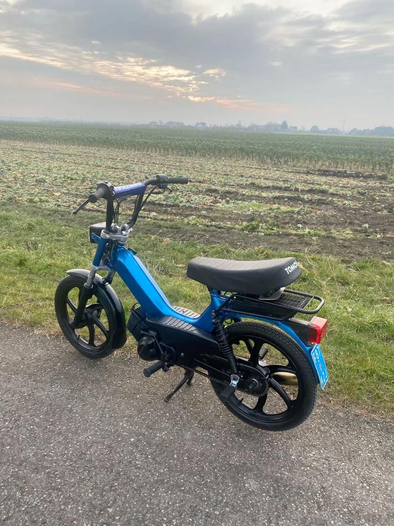 OP ZOEK NAAR TOMOS B KLASSE, Fietsen en Brommers, Ophalen of Verzenden, Zo goed als nieuw