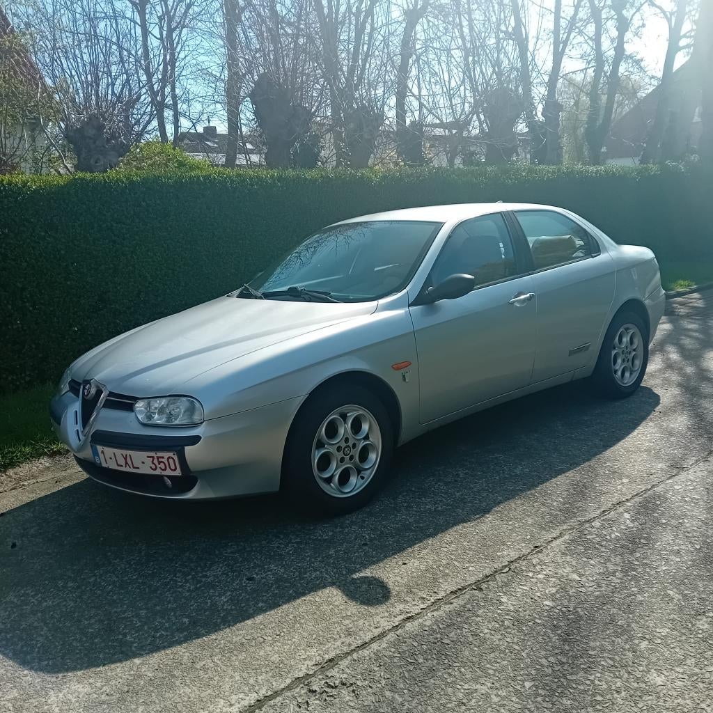 Alfa Romeo 156 1.8 BWJ 2000, Cuir, Argent ou Gris, Achat, Boîte manuelle