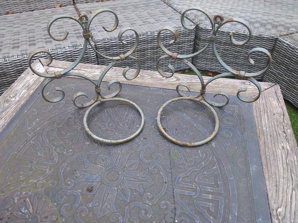 Support mural vintage en fer forgé pour pots de fleurs, Antiquités & Art, Curiosités & Brocante, Enlèvement ou Envoi