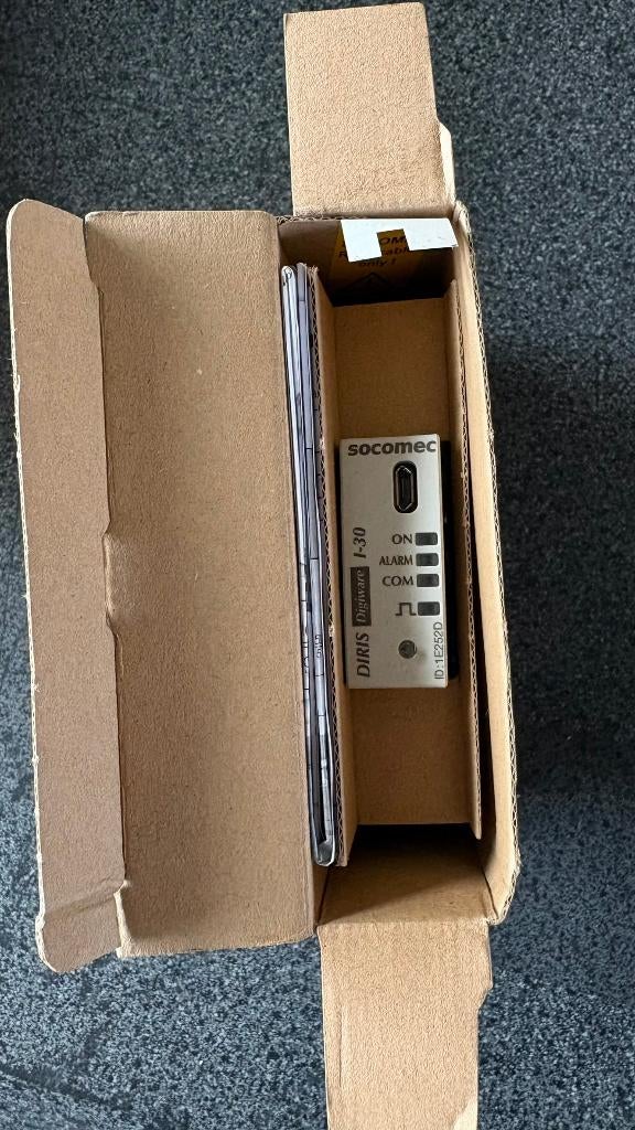 energie meter Socomec 48290110, Bricolage & Construction, Électricité & Câbles, Enlèvement ou Envoi, Neuf, Autres types