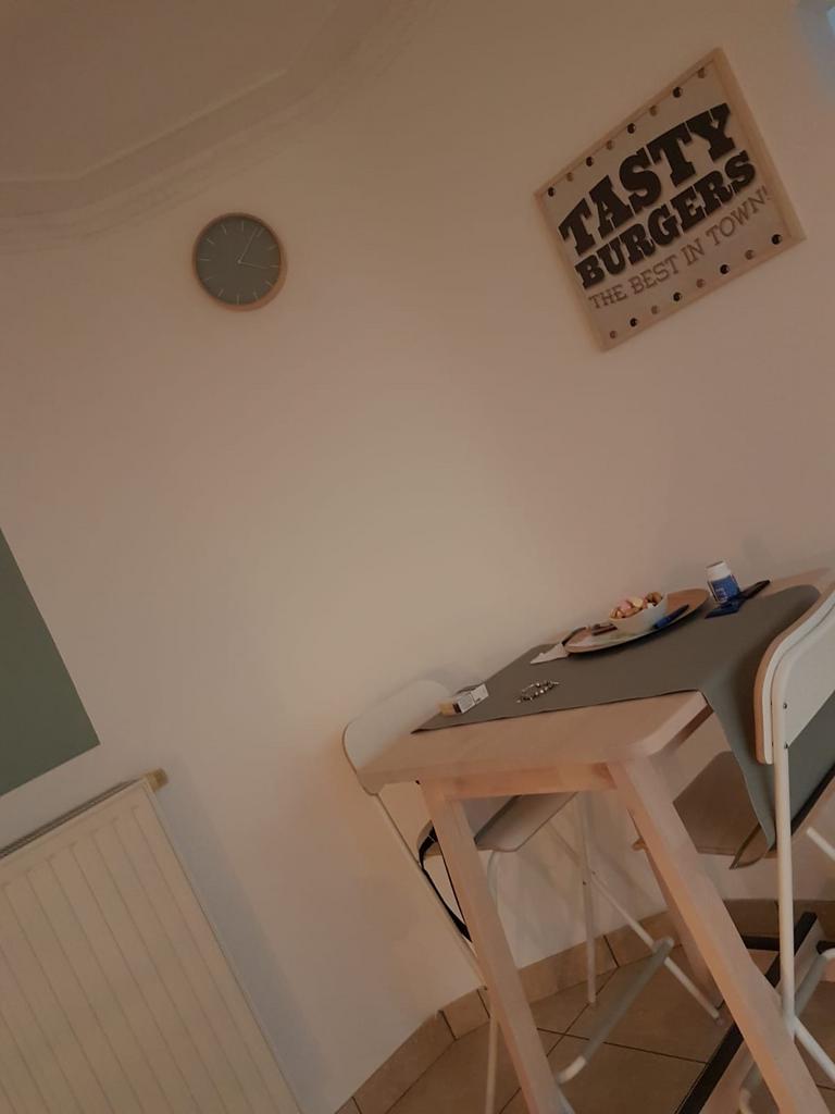 Hoge bartafel, Enlèvement, Comme neuf