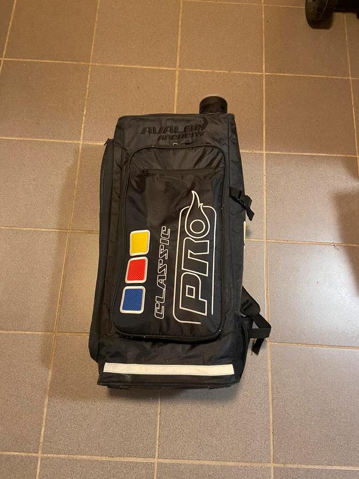 Matériel tir à l’arc (poignée Hoyt XCEED), Sports & Fitness, Tir à l'arc, Comme neuf, Enlèvement