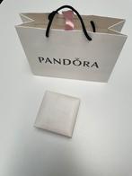 Bracelet avec charmes pandora, Bijoux, Sacs & Beauté, Bracelets, Enlèvement, Comme neuf, Argent, Argent