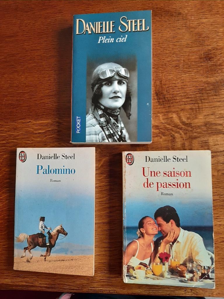 3 Titres de Danielle Steel.  5 € le lot ou 2 € pièce, Livres, Enlèvement ou Envoi, Danielle Steel.