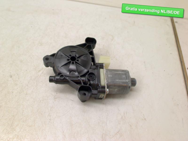 MOTOR RAAMMECHANIEK LINKS ACHTER A3 Limousine (8VS / 8VM), Gebruikt, Dhr. R. de Gouw, Audi, De Bloemendaal 21 21
5221 EB  'S HERTOGENBOSCH, NL