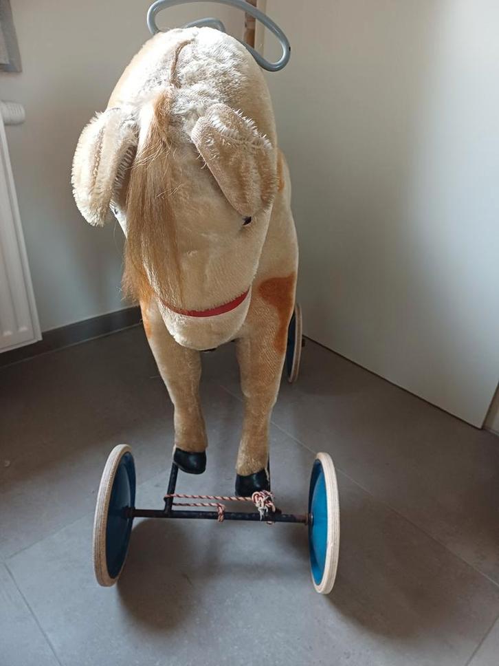 Antiek groot Steiff paardje op wielen jaren '50, Kinderen en Baby's, Speelgoed | Buiten | Voertuigen en Loopfietsen, Ophalen