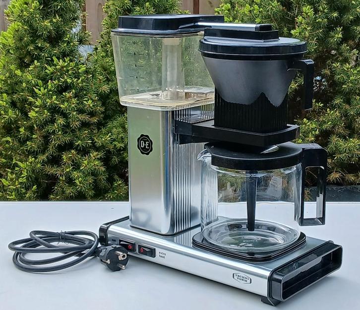 Douwe Egberts Moccamaster Technivorm Koffiezetapparaat, Elektronische apparatuur, Koffiezetapparaten, Gebruikt, Gemalen koffie