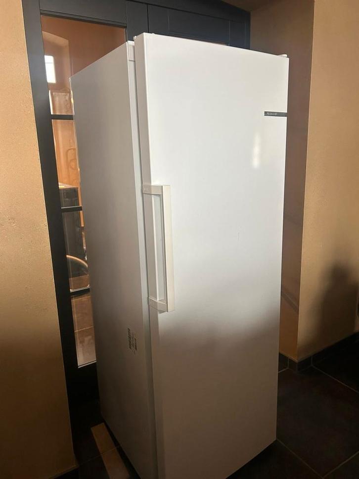 Koelkast Bosch Type KSV29VW4P, Elektronische apparatuur, Koelkasten en IJskasten, Gebruikt, Zonder vriesvak, 200 liter of meer