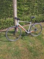 Specialized sirrus in goede staat., Fietsen en Brommers, Fietsen | Heren | Sportfietsen en Toerfietsen, Ophalen, Vering