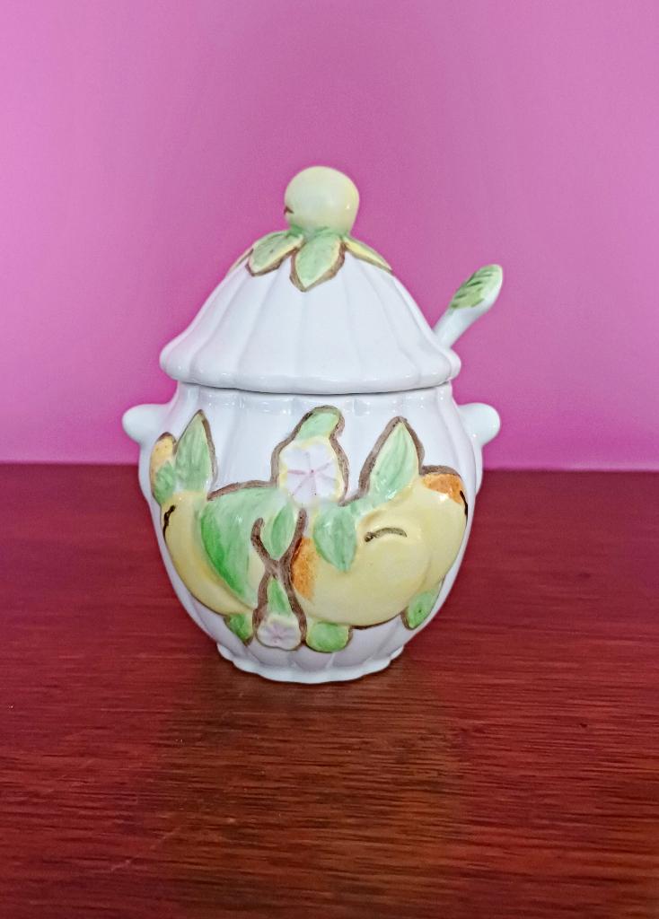 Bocal à confiture/sucrier vintage en céramique Barbotine, Antiquités & Art, Antiquités | Céramique & Poterie, Enlèvement ou Envoi