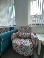 Elegante bloemen fauteuil met kussen – zeer goede staat, Ophalen, Zo goed als nieuw