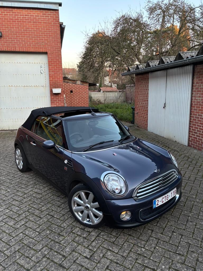 Prachtige Mini Cabrio - Euro5/Groot onderhoud/Nieuw batterij, Auto's, Mini, Particulier, Cabrio, ABS, Airbags, Airconditioning