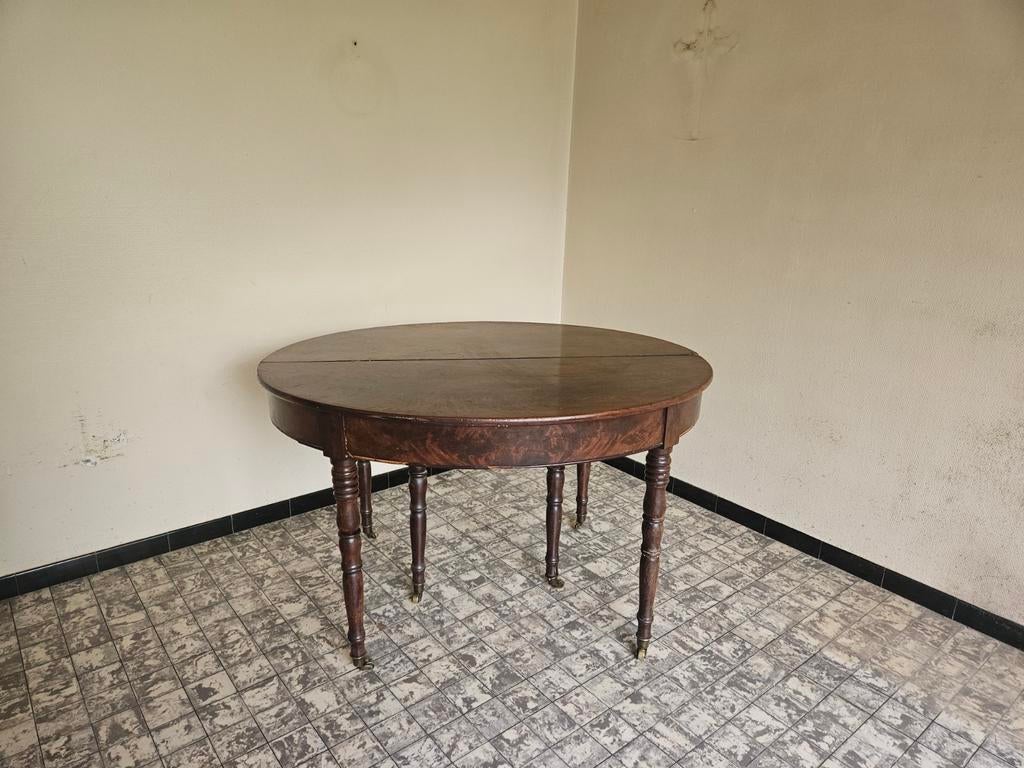 Eettafel ovaal met verlengstuk, Ophalen