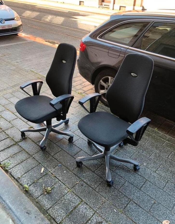Fauteuil de bureau ergonomique Kinnarps PLUS 6000, Maison & Meubles, Chaises de bureau, Comme neuf, Chaise de bureau, Autres couleurs