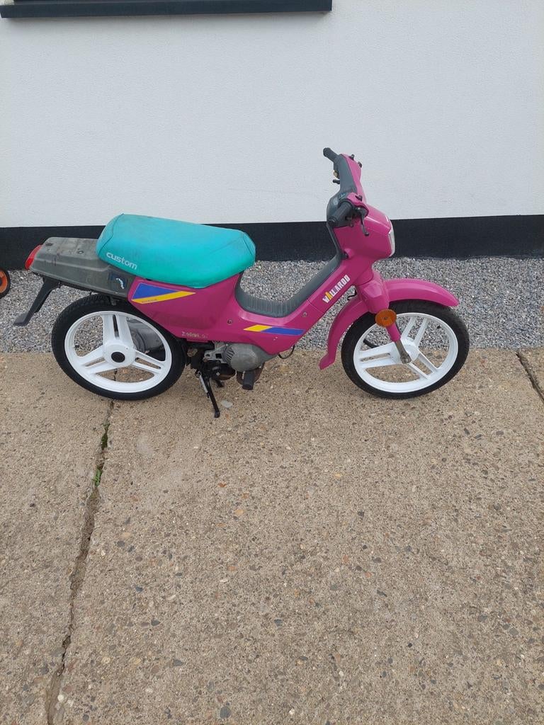 Wallaroo b klasse met papieren, Fietsen en Brommers, Brommers | Honda, Ophalen