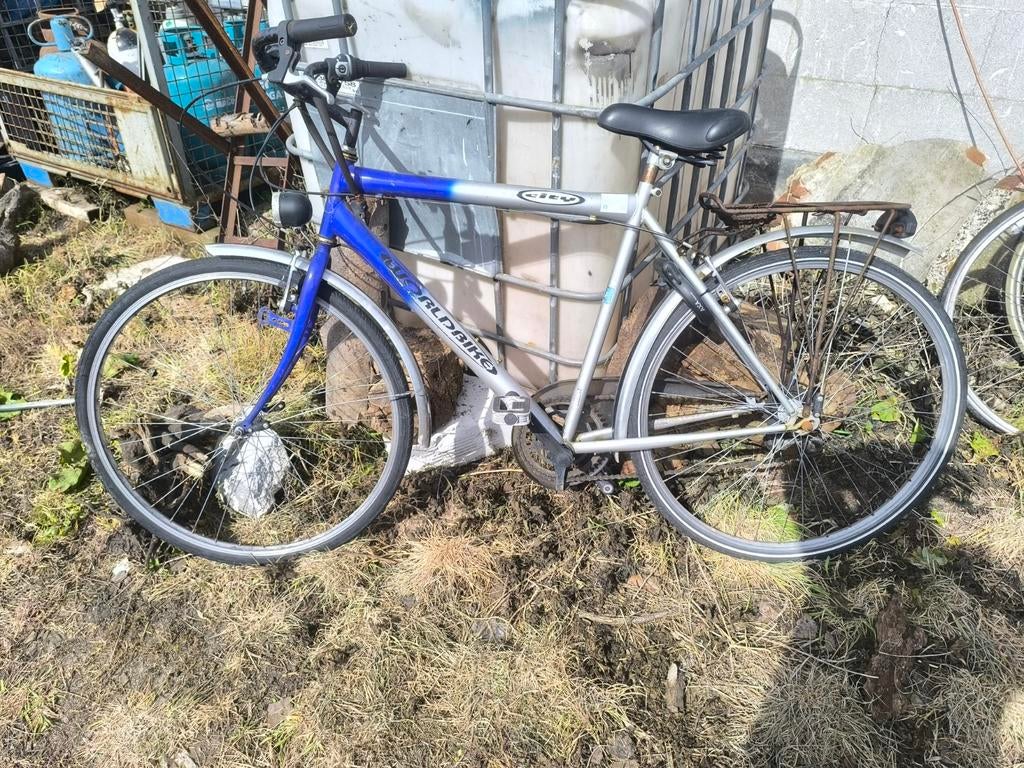 Lot van 5 fietsen, Ophalen