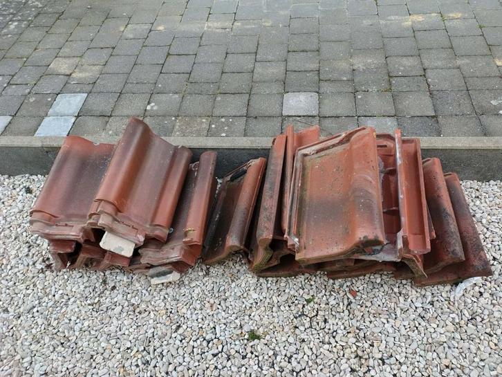 Tuiles de toit, Bricolage & Construction, Tuiles & Revêtements de toit, Utilisé, Tuiles, Pierre ou Argile, Rouge, Enlèvement