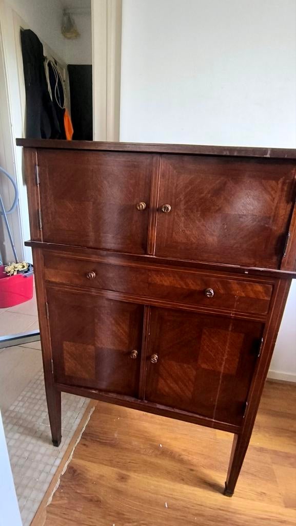 Vintage houten dressoir in mahoniestijl, Huis en Inrichting, Kasten | Secretaires, Ophalen