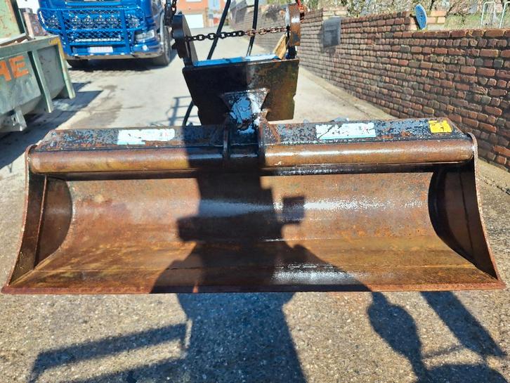 kantelbak 150cm cw10 als nieuw, Zakelijke goederen, Machines en Bouw | Kranen en Graafmachines, Ophalen of Verzenden